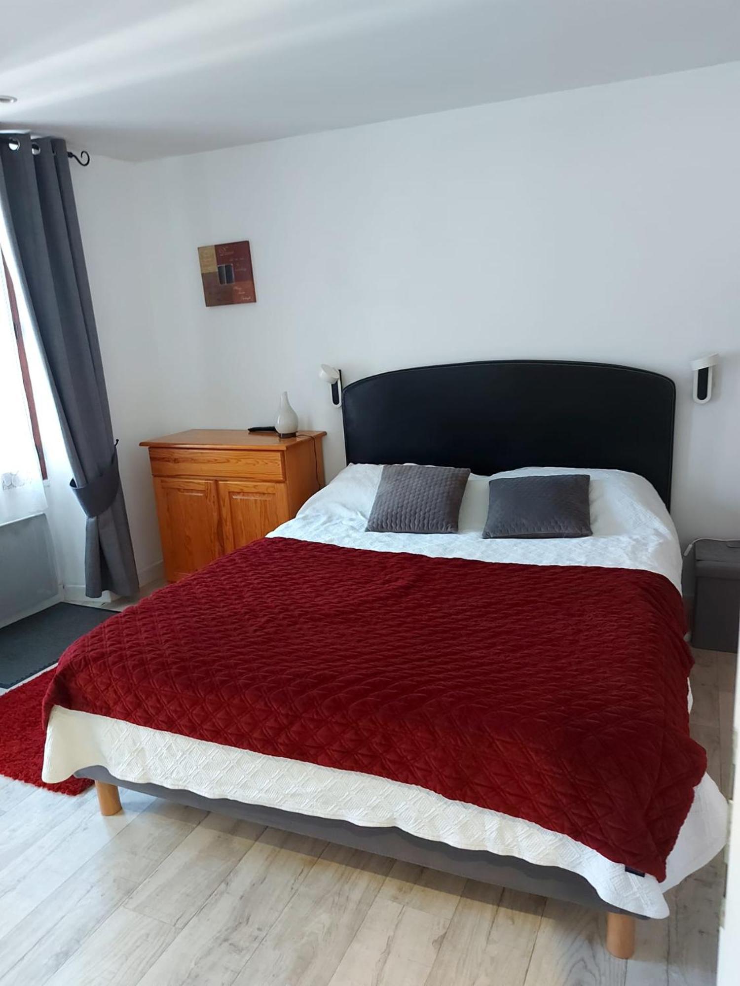 Veroniques Apartment بور سان موريس المظهر الخارجي الصورة