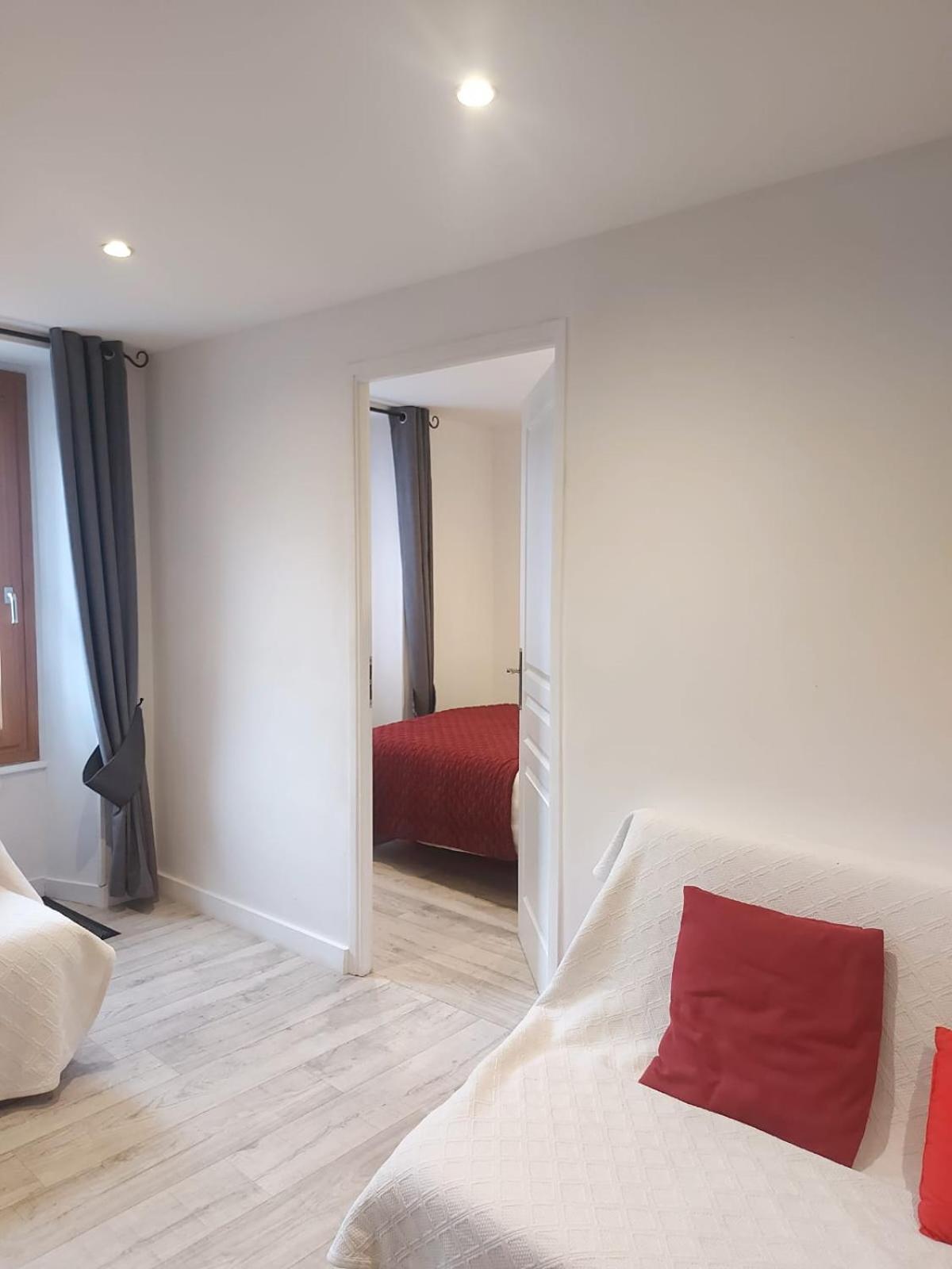 Veroniques Apartment بور سان موريس المظهر الخارجي الصورة